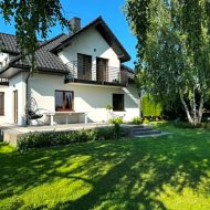 Dom na sprzedaż